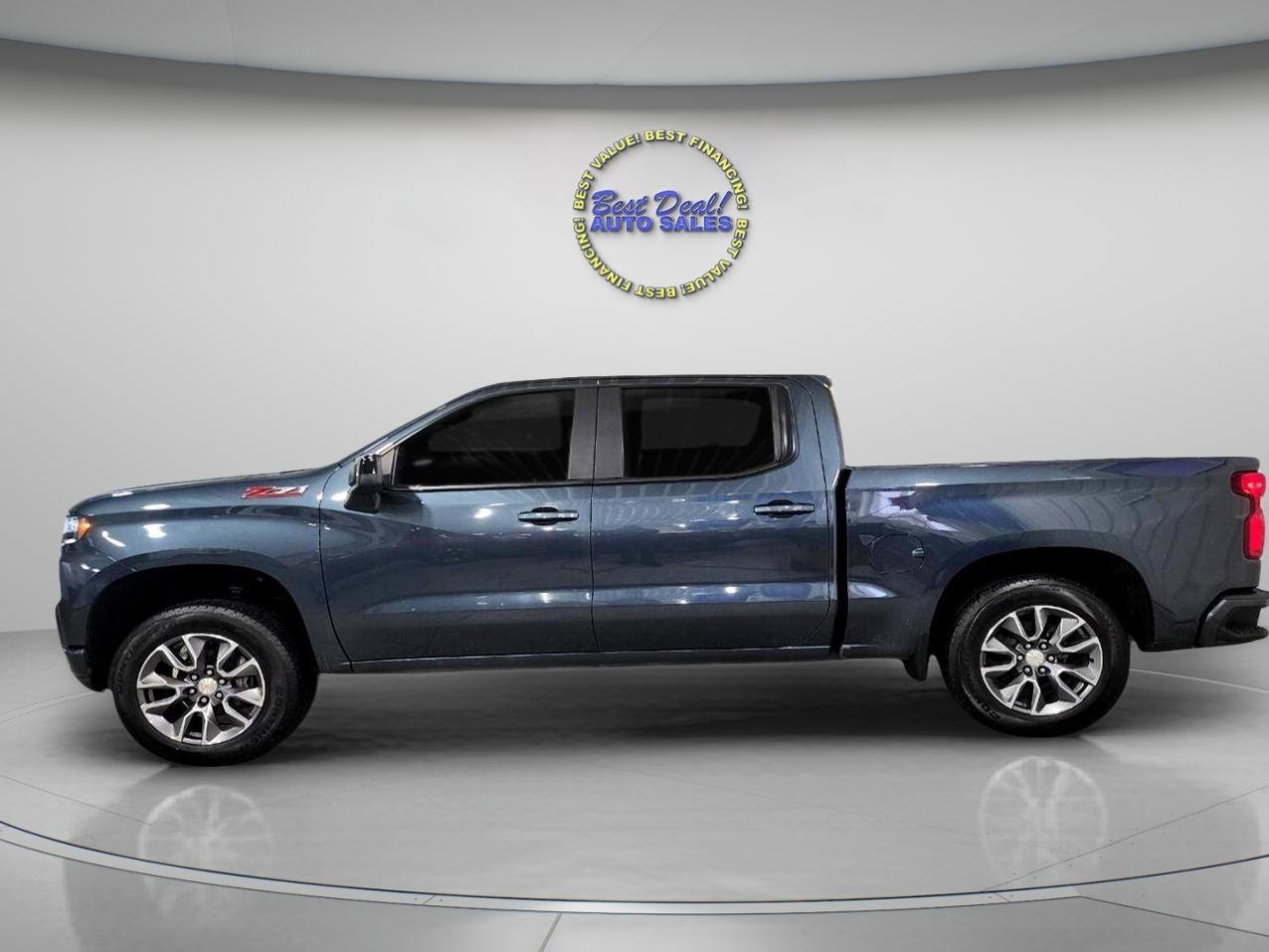 Used 2019 Chevrolet Silverado 1500 RST image 4