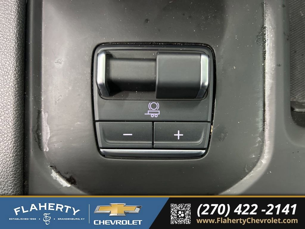 Used 2024 GMC Sierra 1500 AT4 w/ Technology Package image 32