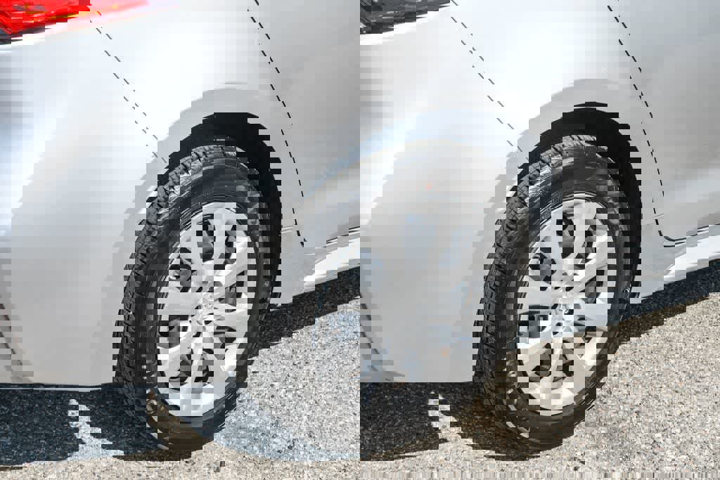 Used 2023 Toyota Corolla LE w/ Carpet Mat Package (TMS) image 10