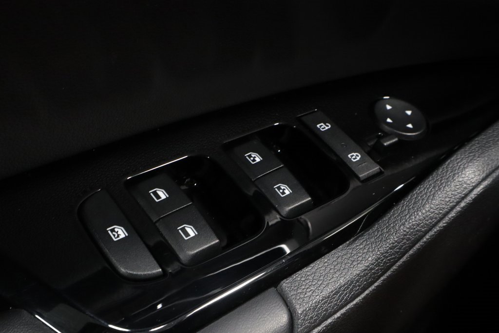 Used 2023 Kia Sportage EX image 25