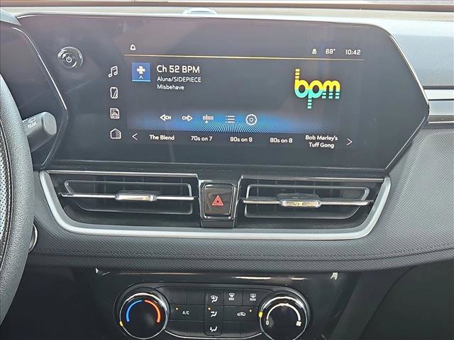 Used 2025 Chevrolet TrailBlazer LT image 14