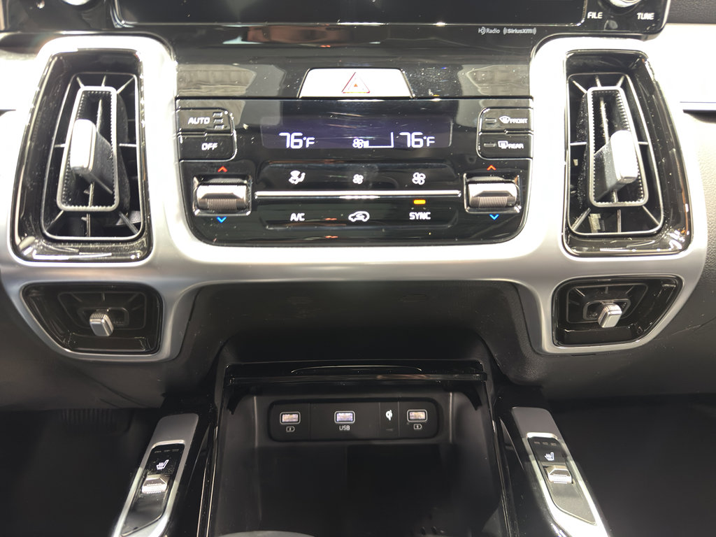 Used 2022 Kia Sorento SX image 34