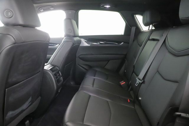 Used 2025 Cadillac XT5 Premium Luxury image 28