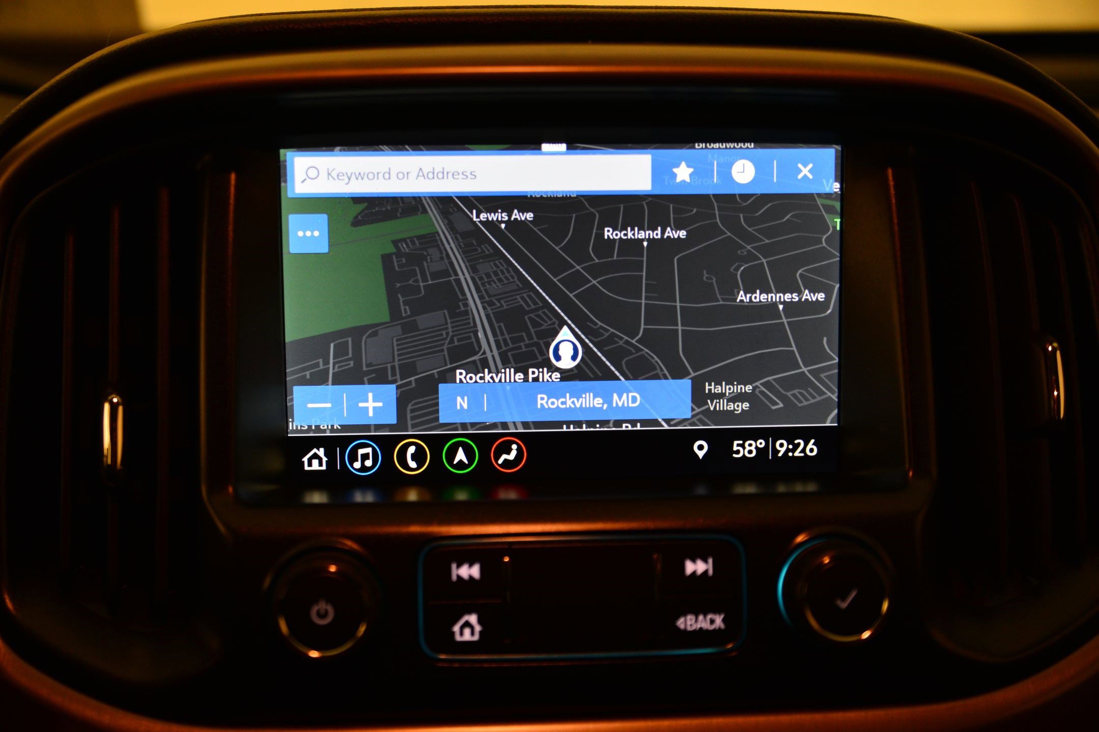 Used 2022 GMC Canyon AT4 w/ Trailering Package image 30