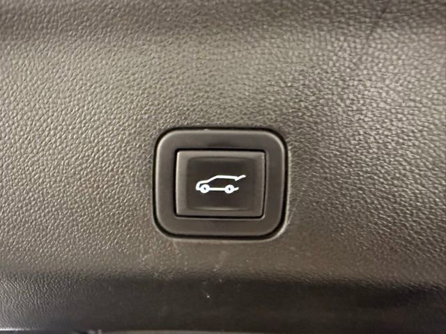 Used 2023 Chevrolet Tahoe LT w/ LT Signature Plus Package image 9