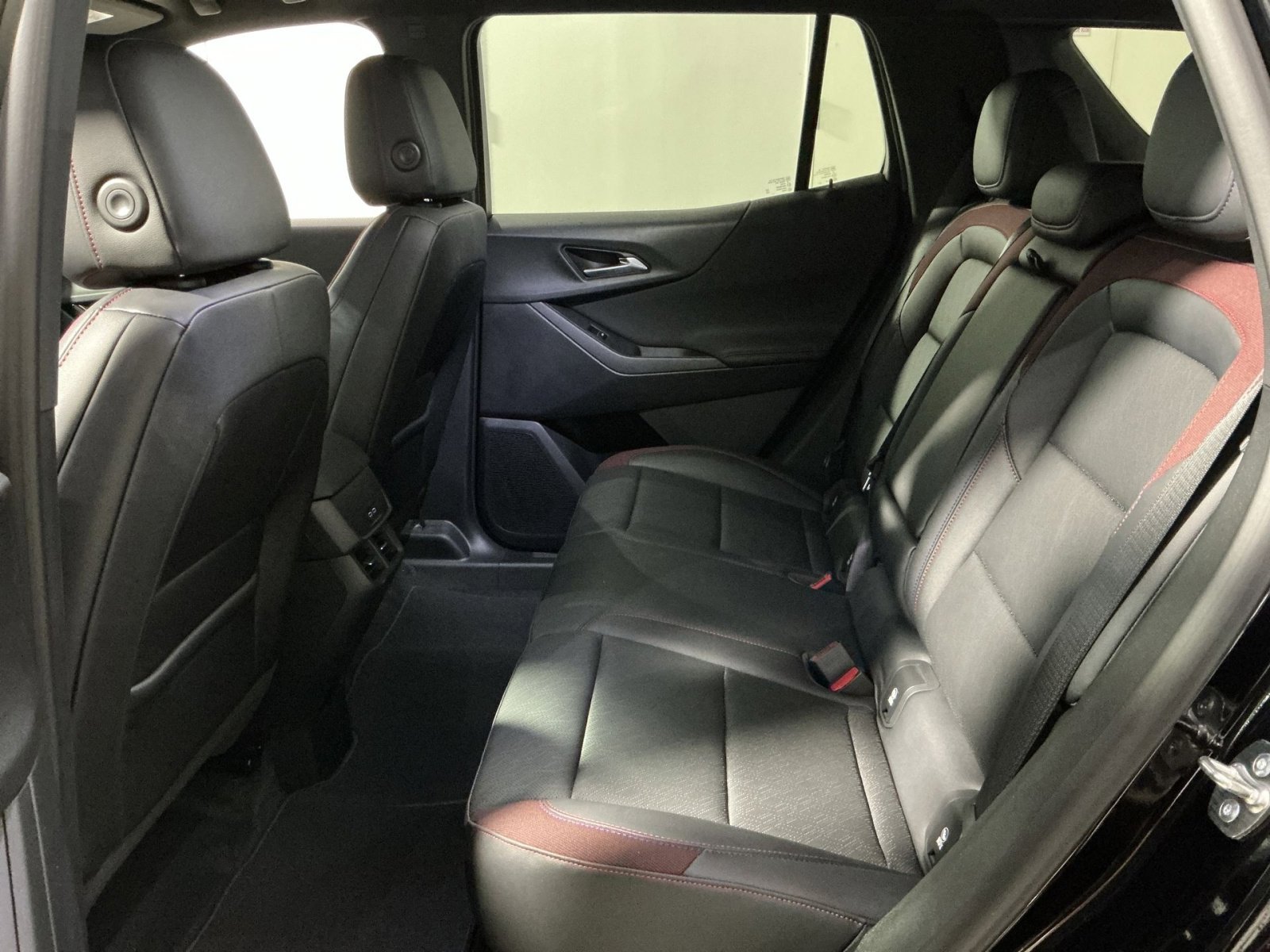 New 2026 Chevrolet Equinox RS w/ Safety and Technology Package FWD image 31