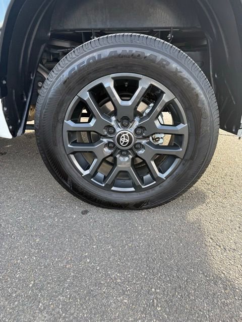 Used 2025 Toyota Tundra Platinum image 10