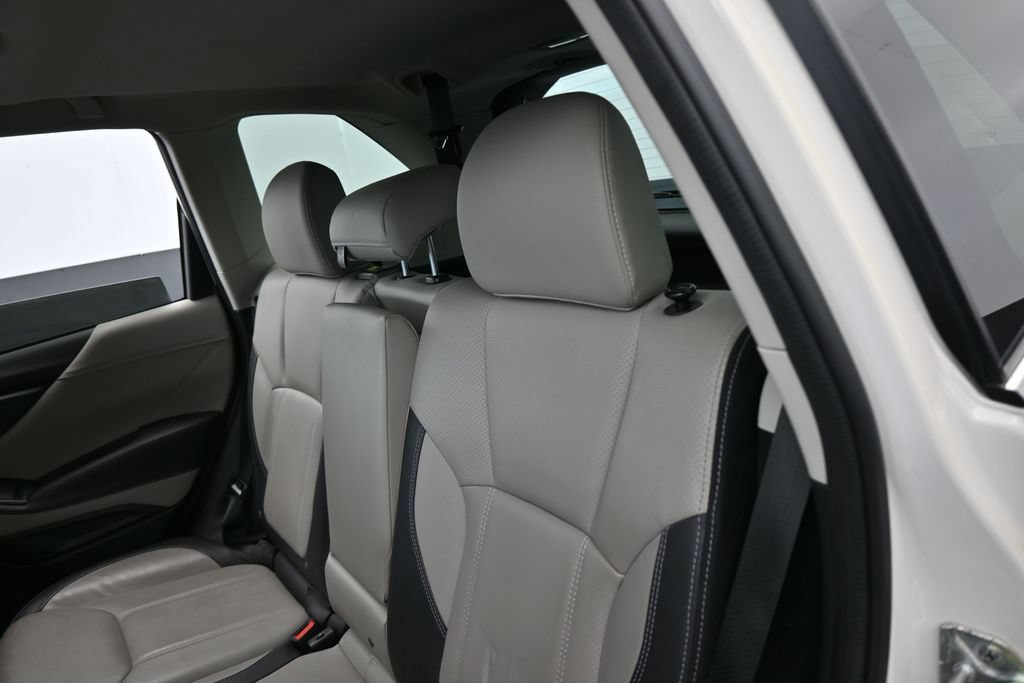 Used 2022 Subaru Forester Limited AWD/4WD image 32
