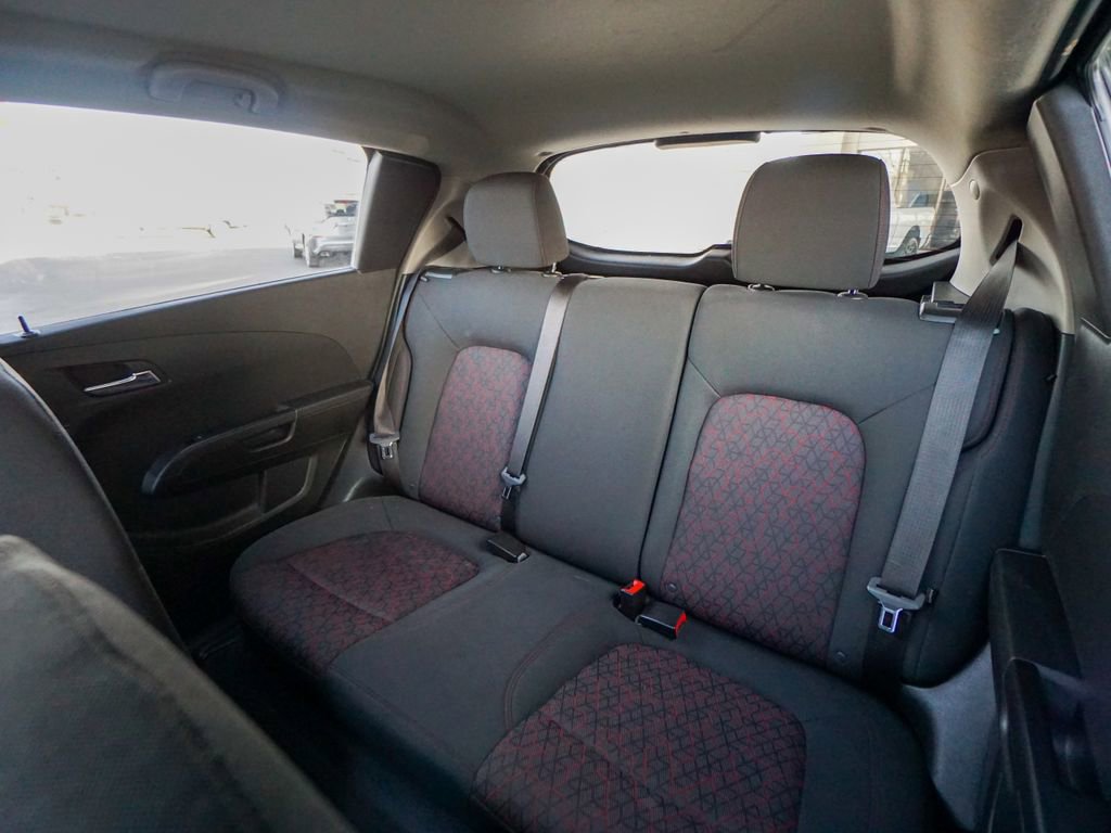 Used 2018 Chevrolet Sonic LT w/ Convenience Package FWD image 26