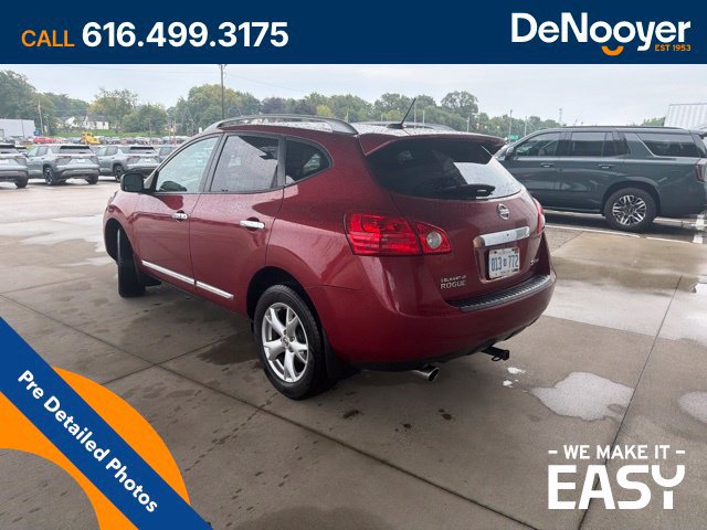 Used 2011 Nissan Rogue SV AWD/4WD image 3