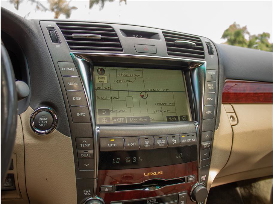 Used 2007 Lexus LS 460 RWD image 11