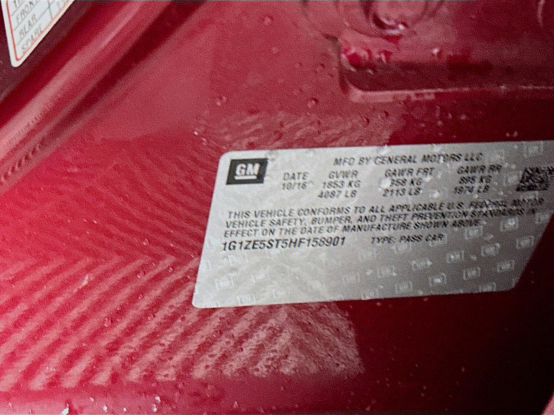 Used 2017 Chevrolet Malibu LT FWD image 29