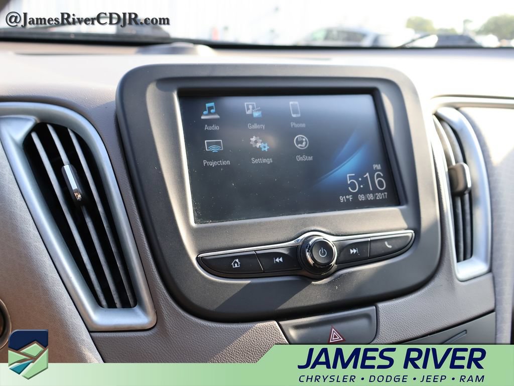 Used 2017 Chevrolet Malibu LS FWD image 33