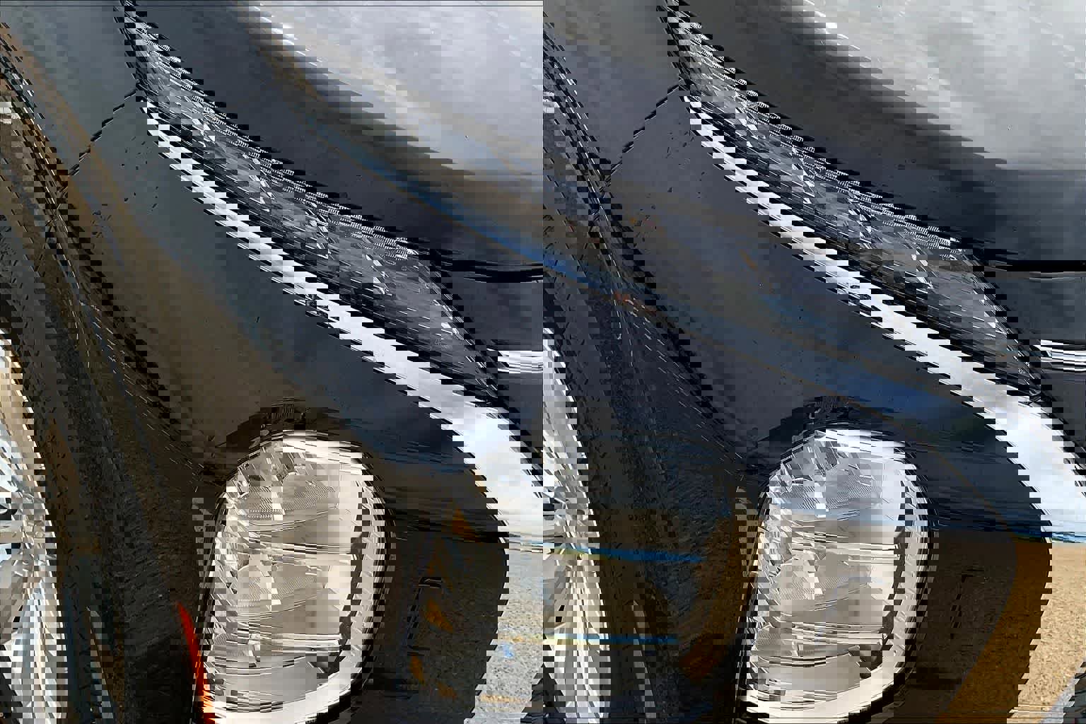 Used 2025 Mitsubishi Outlander ES image 30