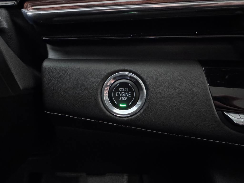 Certified 2023 Cadillac Escalade Premium Luxury AWD/4WD image 27
