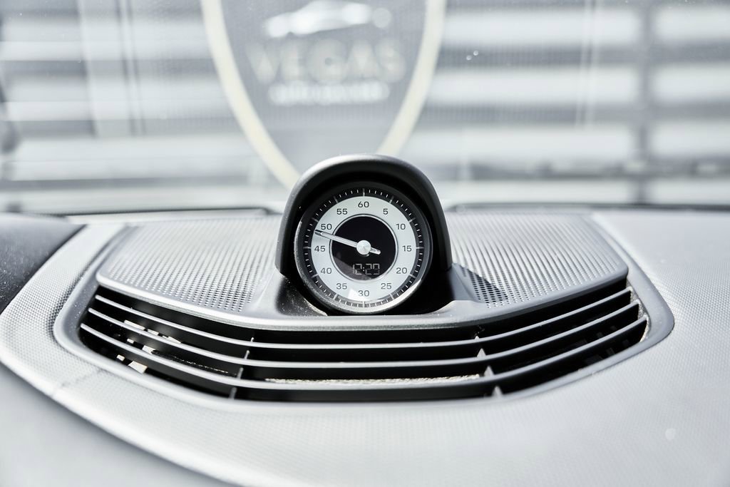 Used 2022 Porsche Taycan 4 Cross Turismo image 75