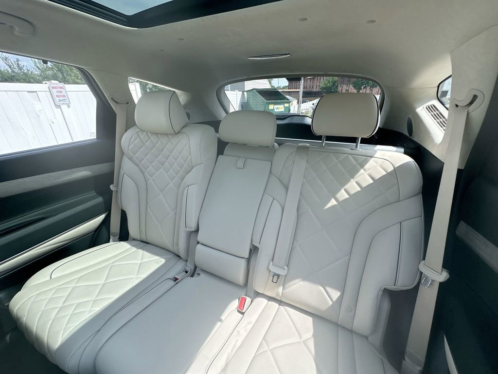 Used 2025 Genesis GV80 3.5T Prestige image 51