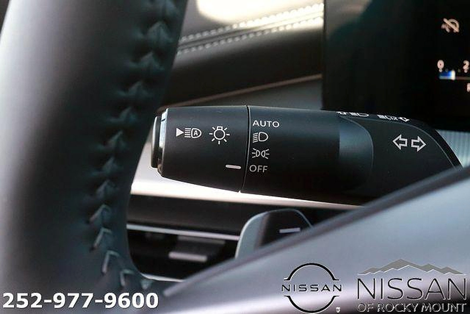 New 2026 Nissan Murano Platinum w/ Cargo Package AWD/4WD image 17