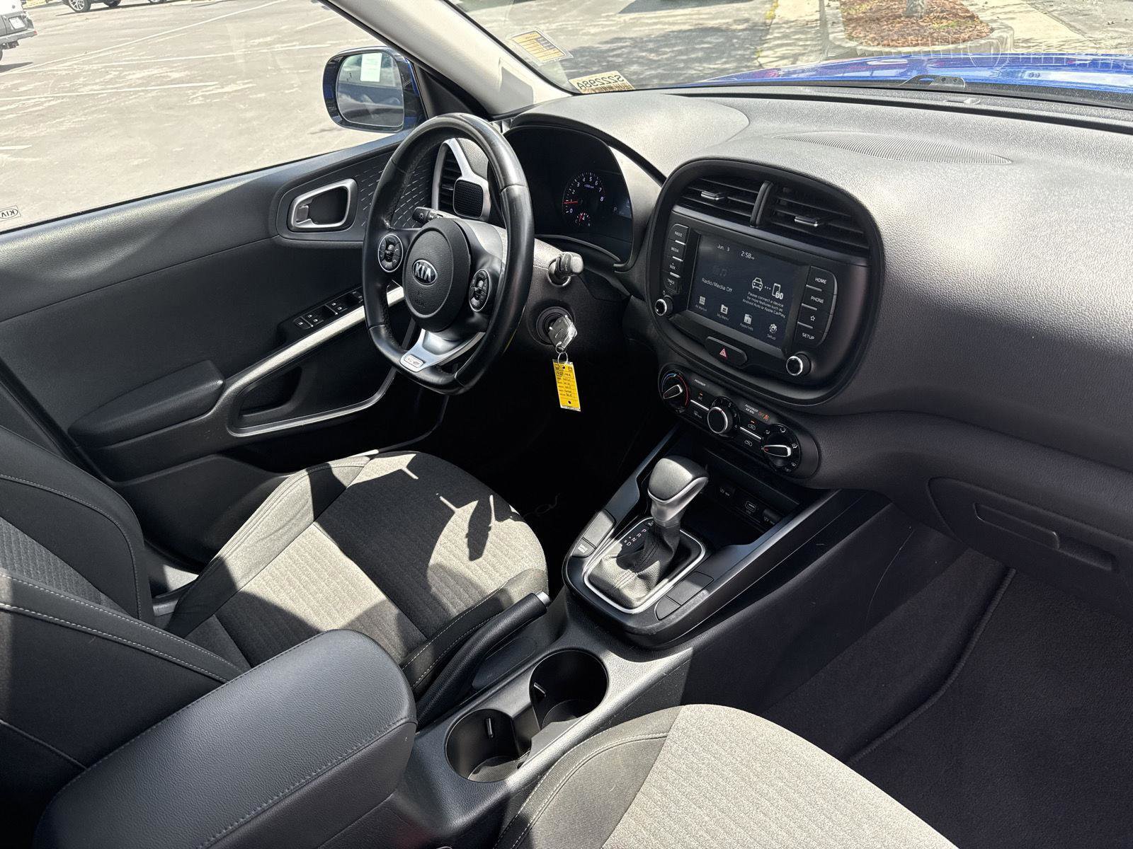 Used 2021 Kia Soul GT-Line FWD image 31
