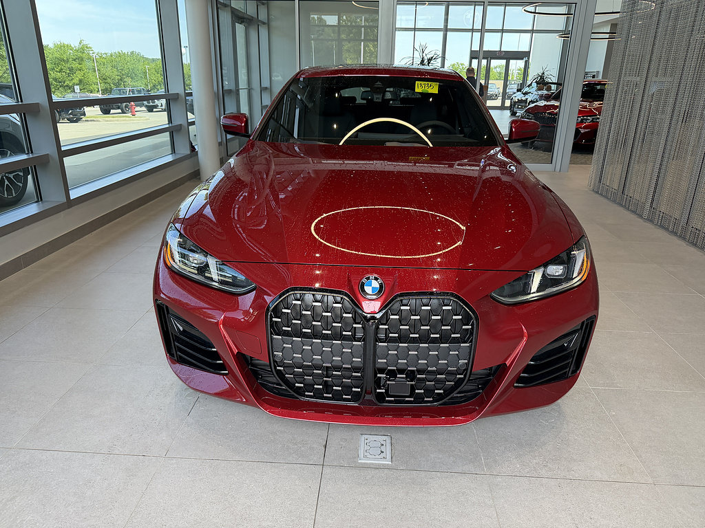 New 2026 BMW 430i xDrive w/ M Sport Package AWD/4WD image 2