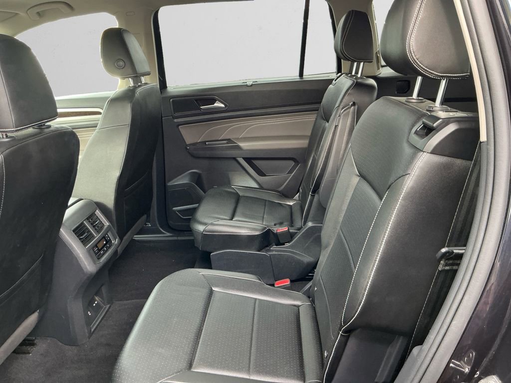 Used 2023 Volkswagen Atlas SE w/ Panoramic Sunroof Package image 13
