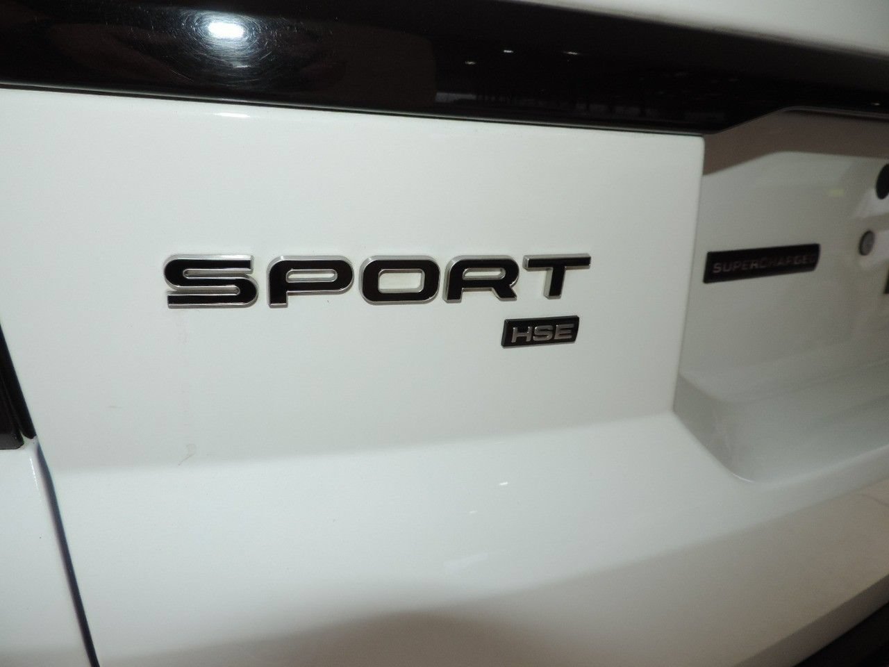 Used 2021 Land Rover Range Rover Sport HSE Silver Edition AWD/4WD image 15
