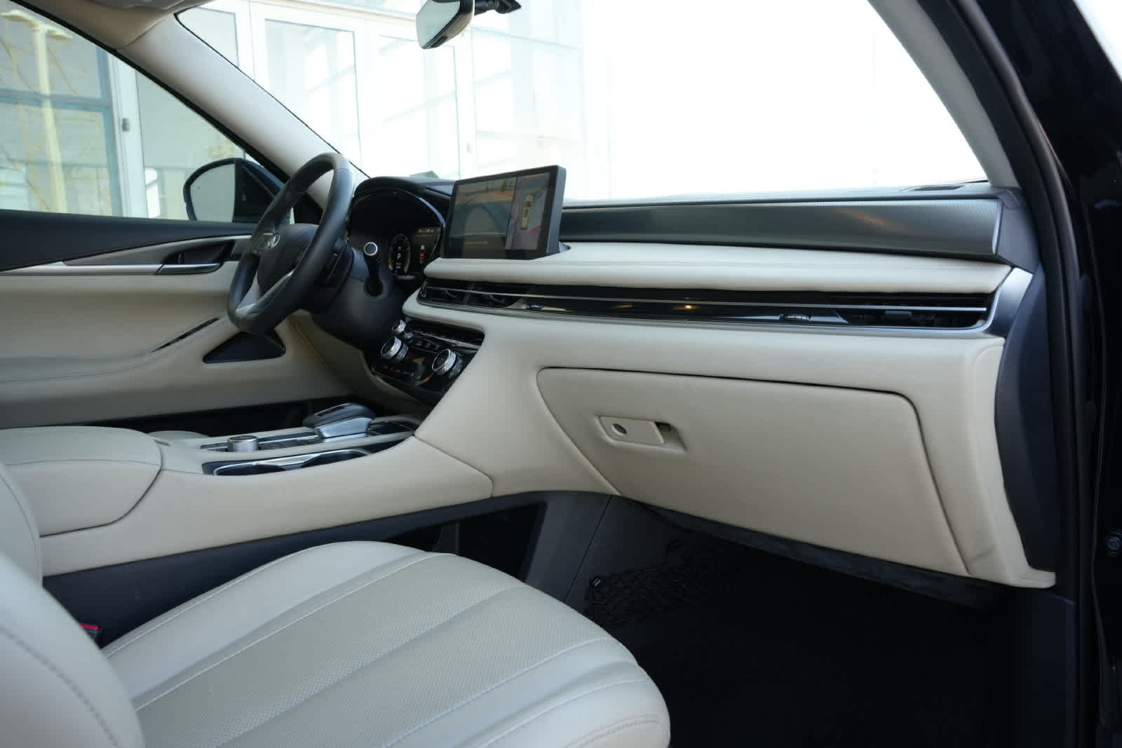 Used 2023 INFINITI QX60 Luxe w/ Cargo Package AWD/4WD image 20