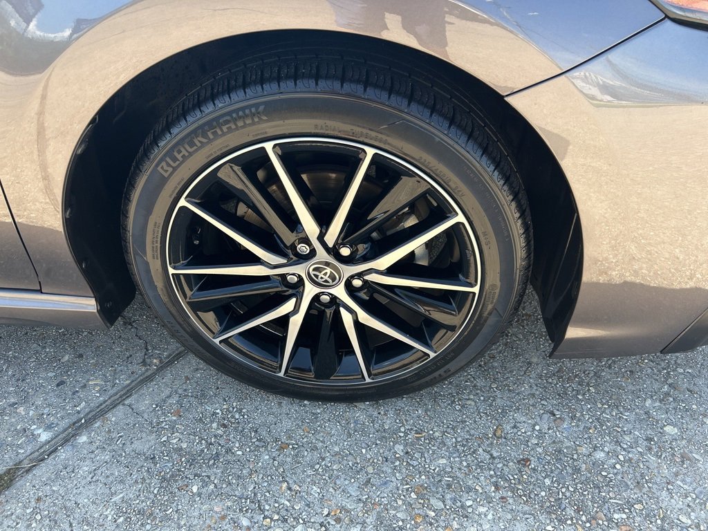 Used 2022 Toyota Camry SE image 24