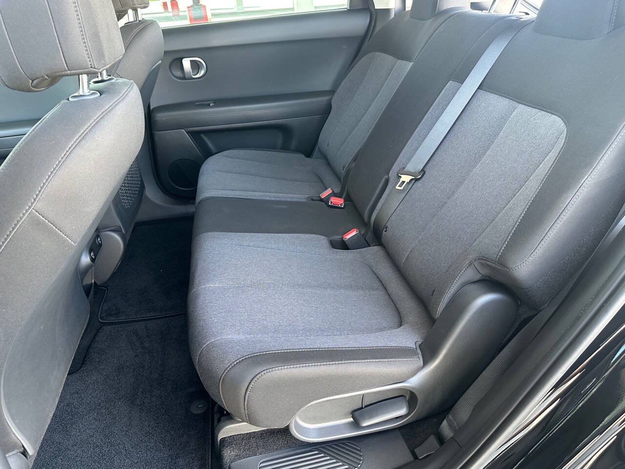 Used 2024 Hyundai Ioniq 5 SEL RWD image 18