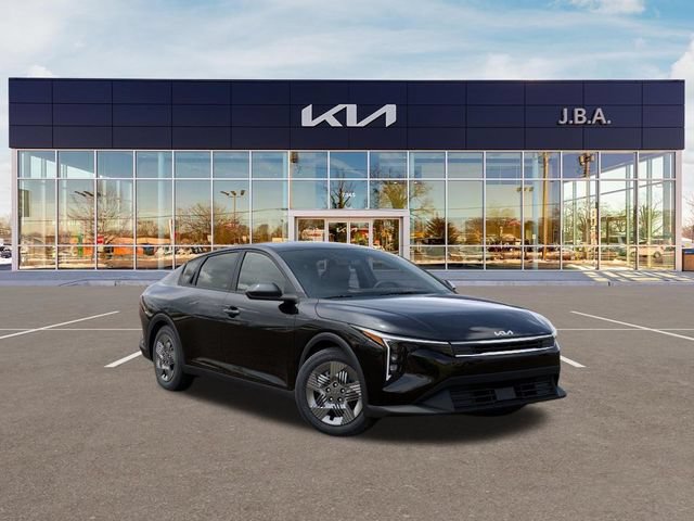New 2026 Kia K4 FWD image 8