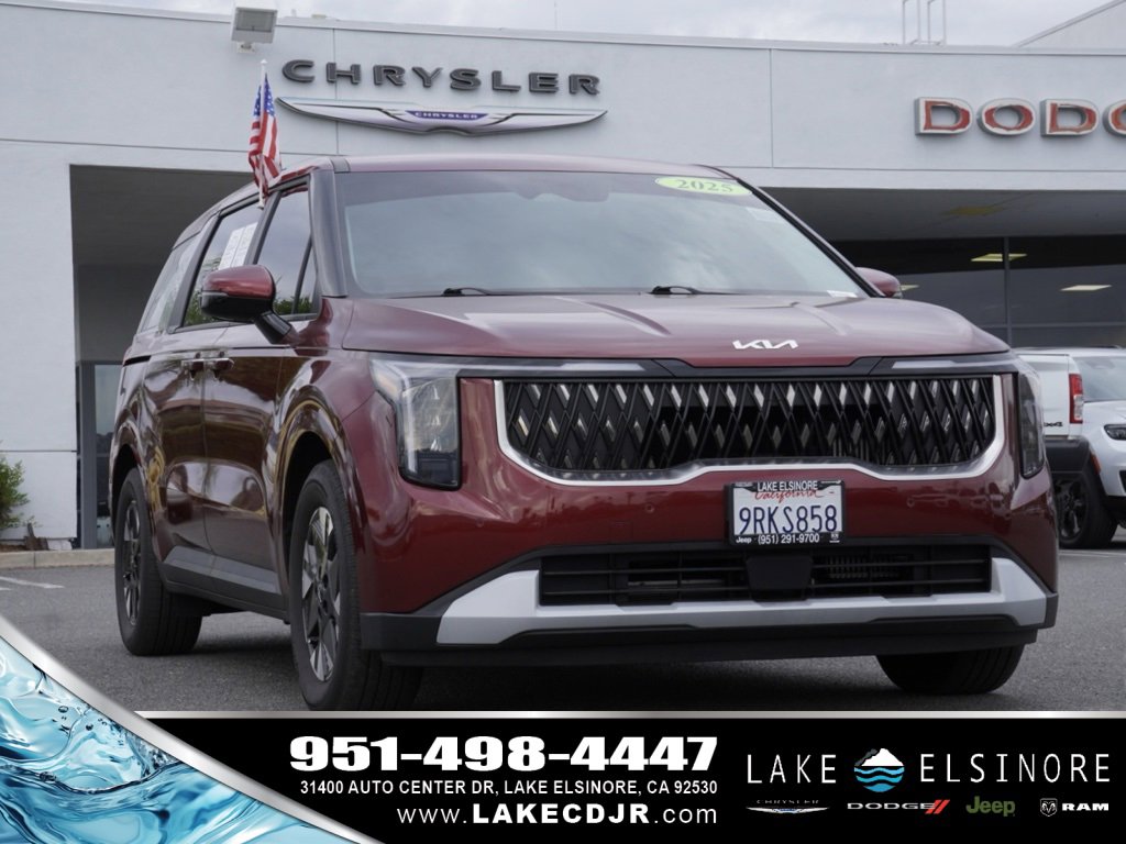 Used 2025 Kia Carnival LXS