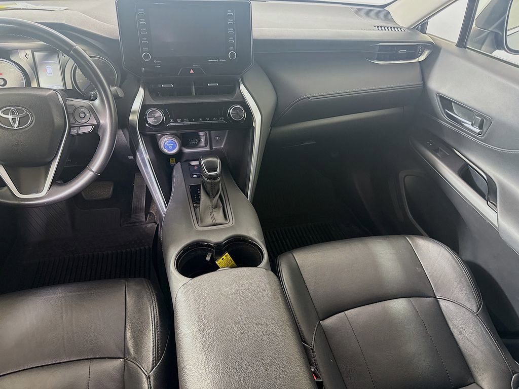 Used 2021 Toyota Venza LE AWD/4WD image 23