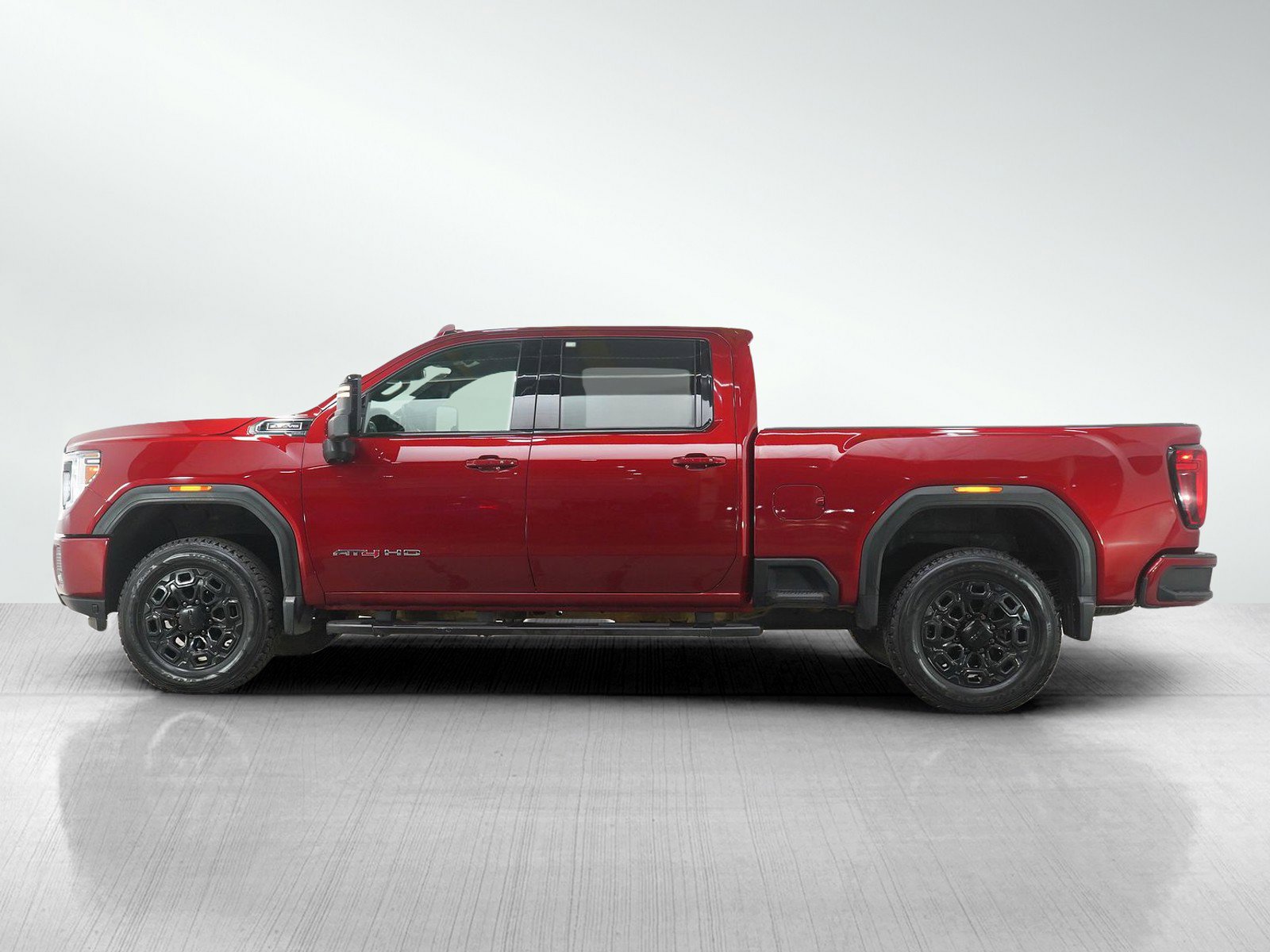 Used 2021 GMC Sierra 2500 AT4 w/ AT4 Preferred Package AWD/4WD image 2
