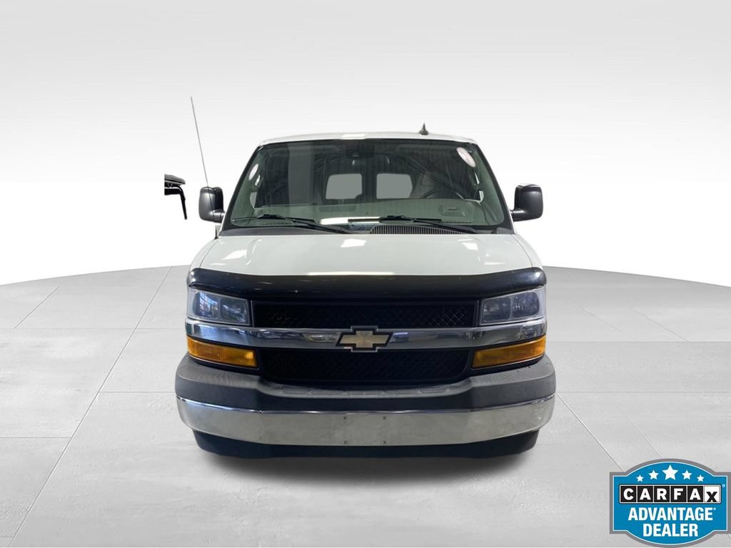 Used 2019 Chevrolet Express 3500 LT w/ LT Preferred Equipment Group RWD image 2