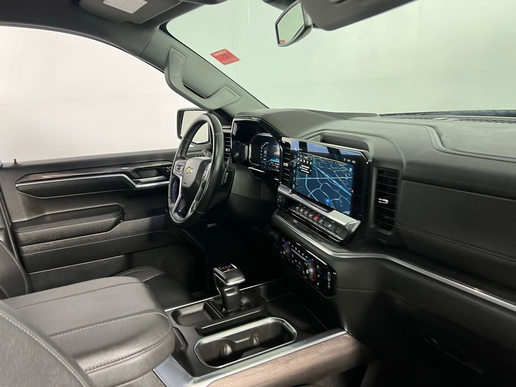 Used 2024 Chevrolet Silverado 1500 LTZ image 29
