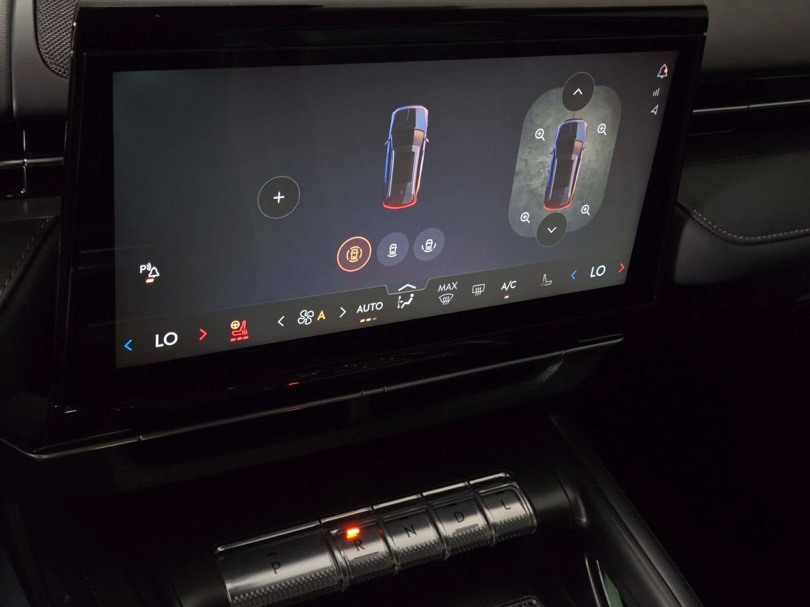 New 2026 Lincoln Nautilus Premier w/ Equipment Group 102A AWD/4WD image 26