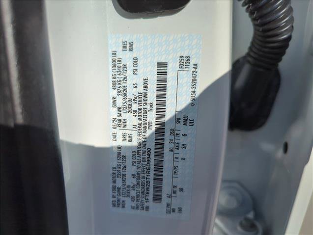 Used 2024 Ford F250 Lariat w/ Black Appearance Package image 29