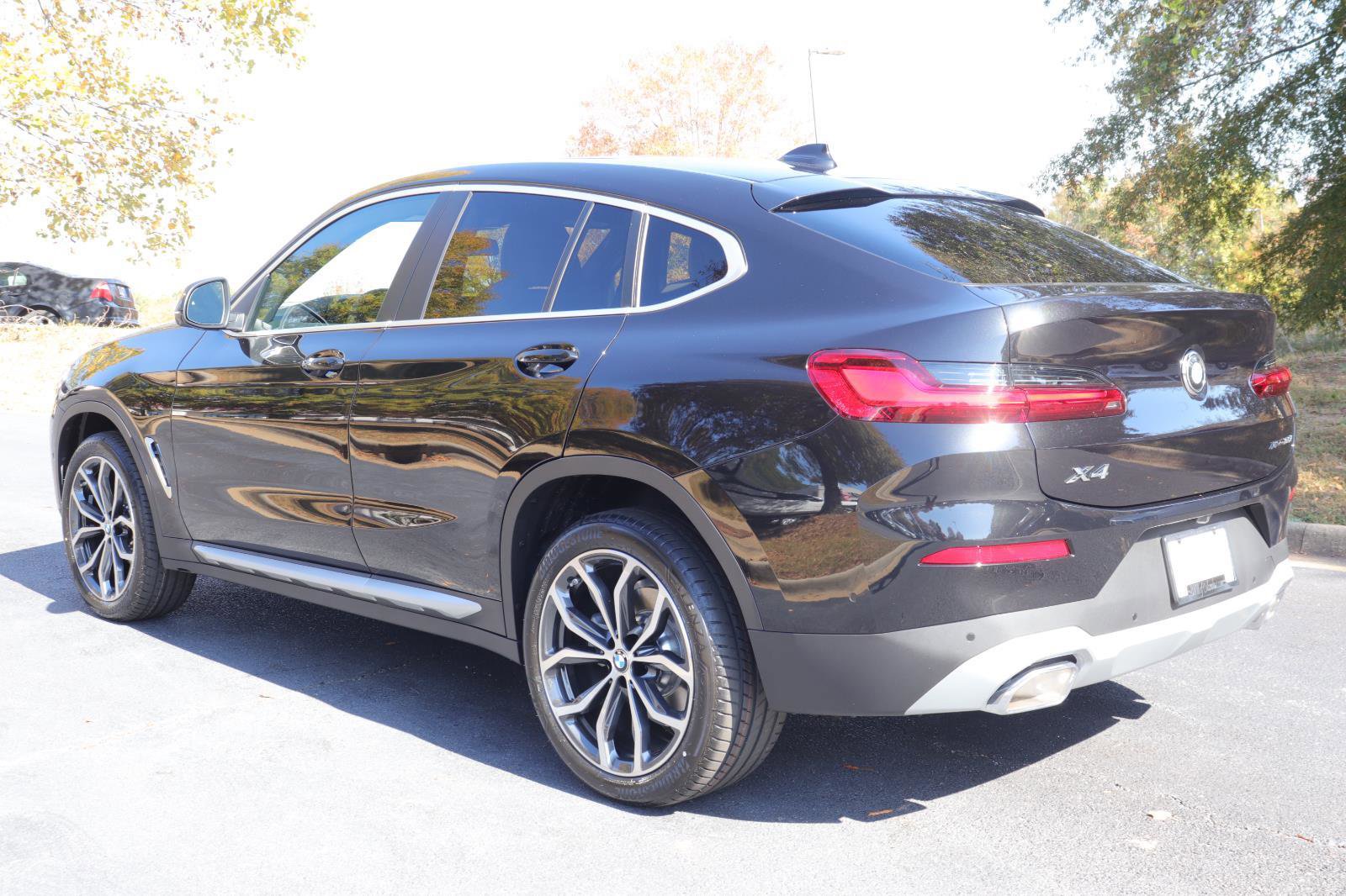 New 2025 BMW X4 xDrive30i w/ Premium Package image 4
