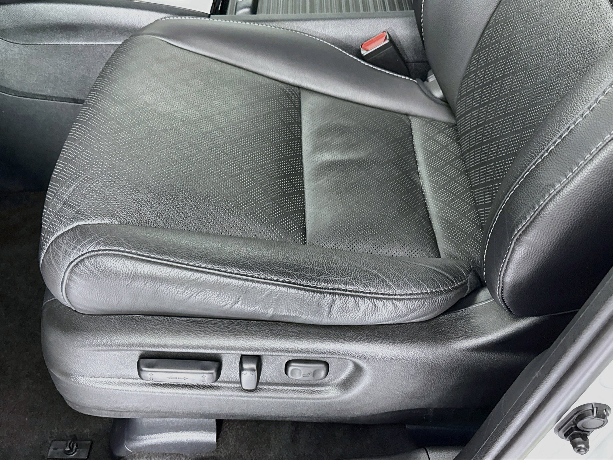 Certified 2023 Honda Passport Elite image 19