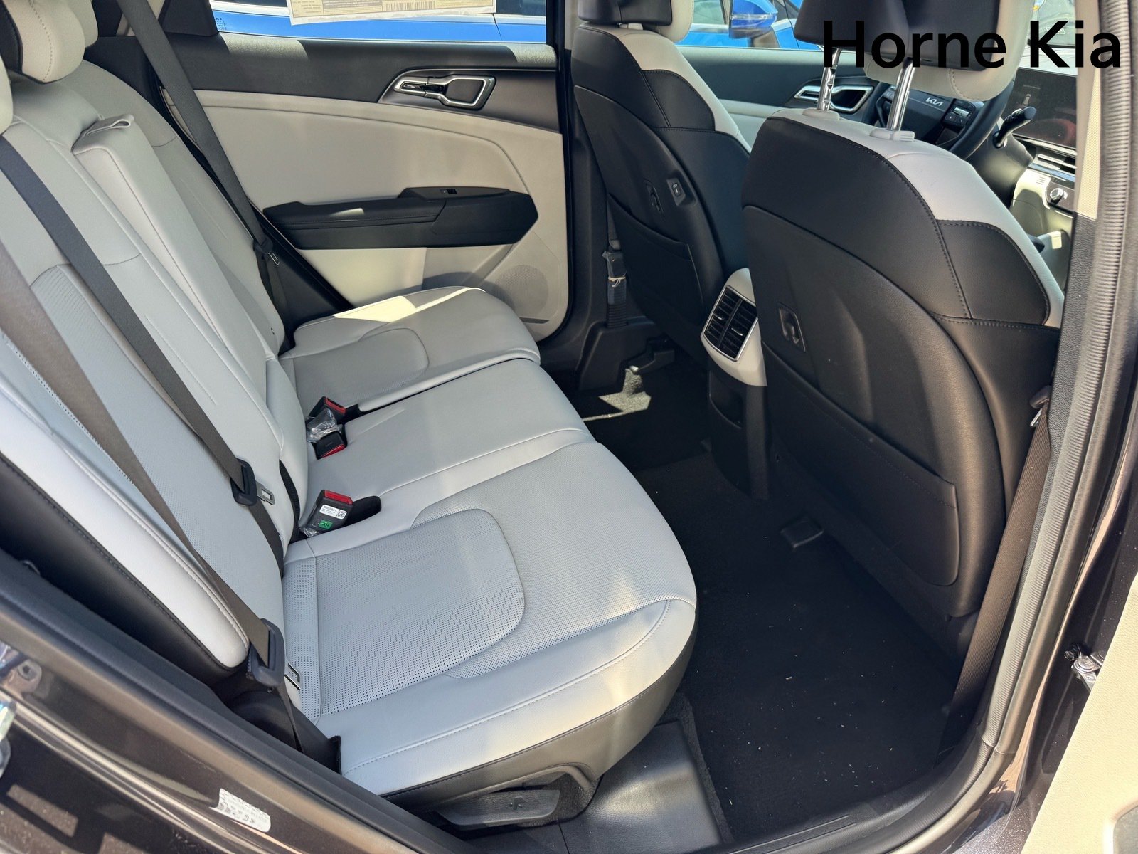 New 2026 Kia Sportage EX FWD image 21