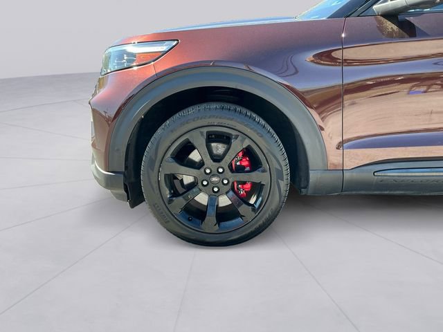 Used 2020 Ford Explorer ST w/ ST High-Performance Pack image 9
