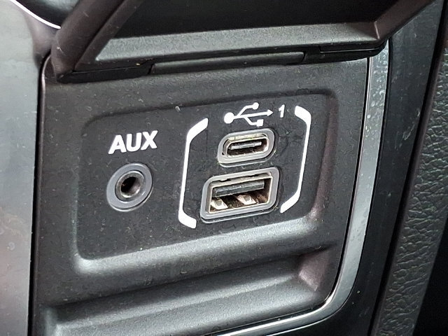 Used 2022 Jeep Gladiator Overland AWD/4WD image 22
