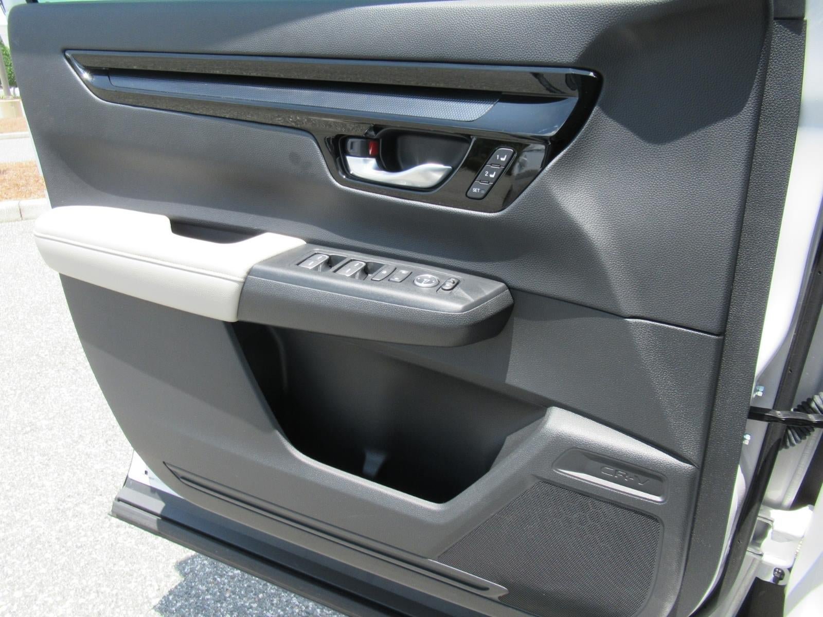 Used 2024 Honda CR-V EX-L image 21