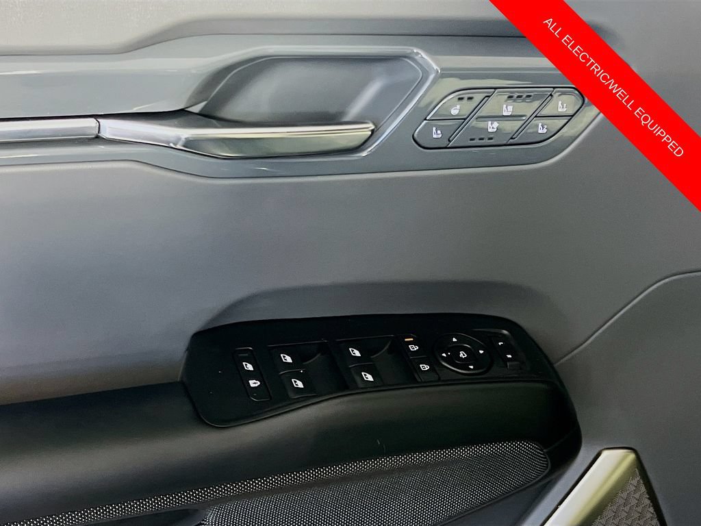 Certified 2024 Kia EV9 GT-Line AWD/4WD image 19