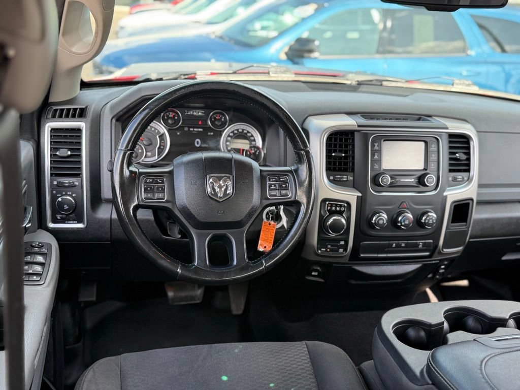 Used 2019 RAM 1500 Warlock AWD/4WD image 5