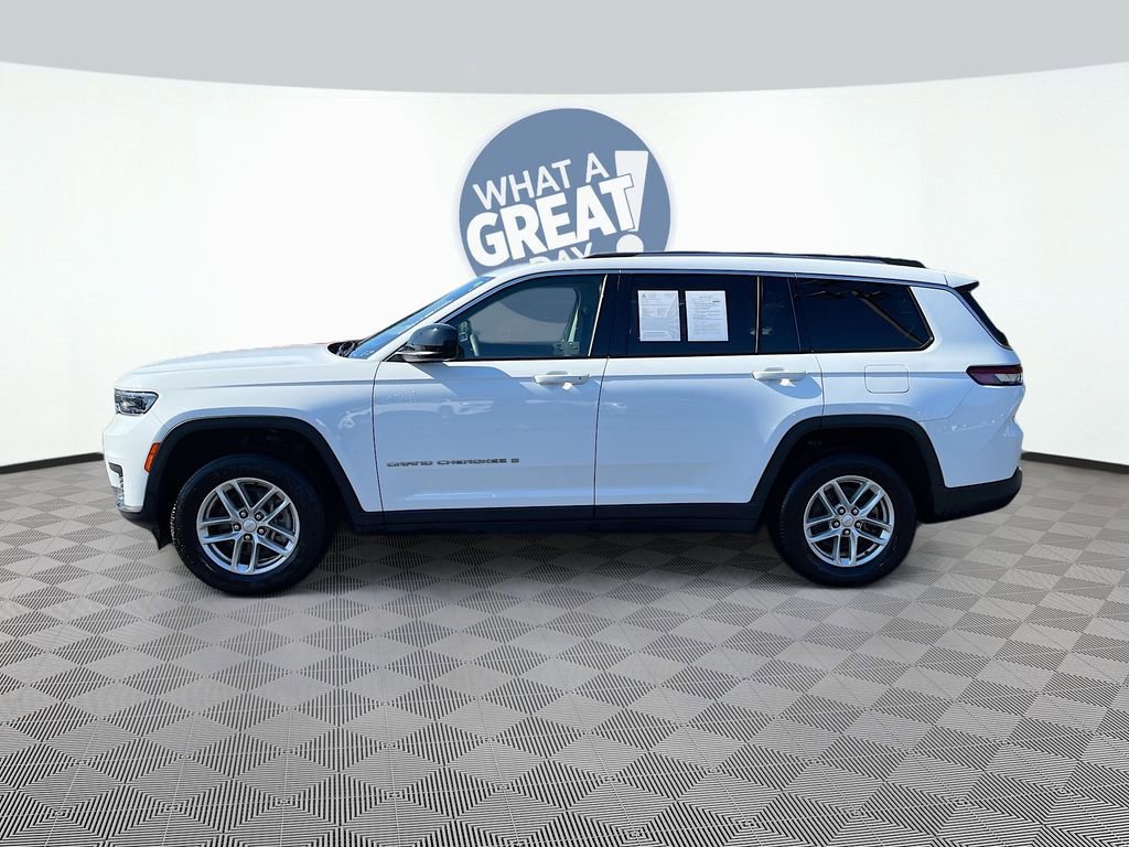 Used 2023 Jeep Grand Cherokee L Laredo image 6