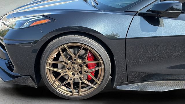 Used 2024 Chevrolet Corvette Stingray Premium Conv w/ Z51 Performance Package RWD image 35