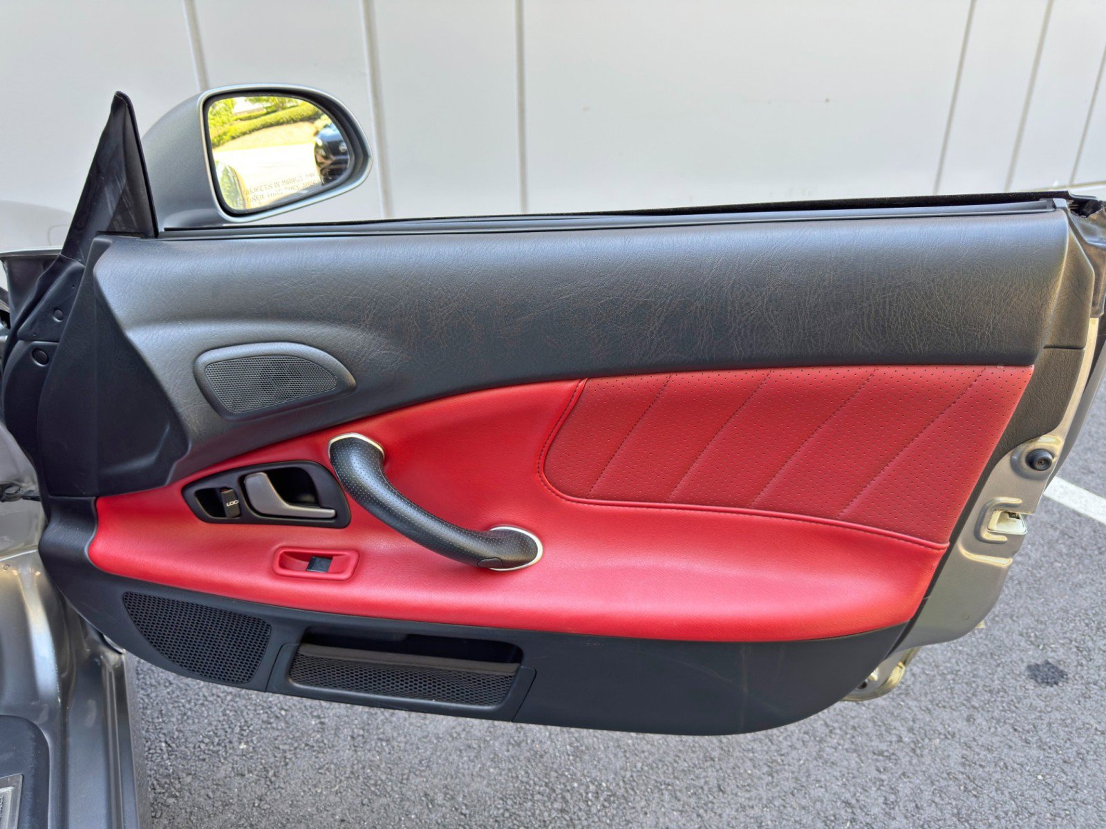 Used 2005 Honda S2000 image 31