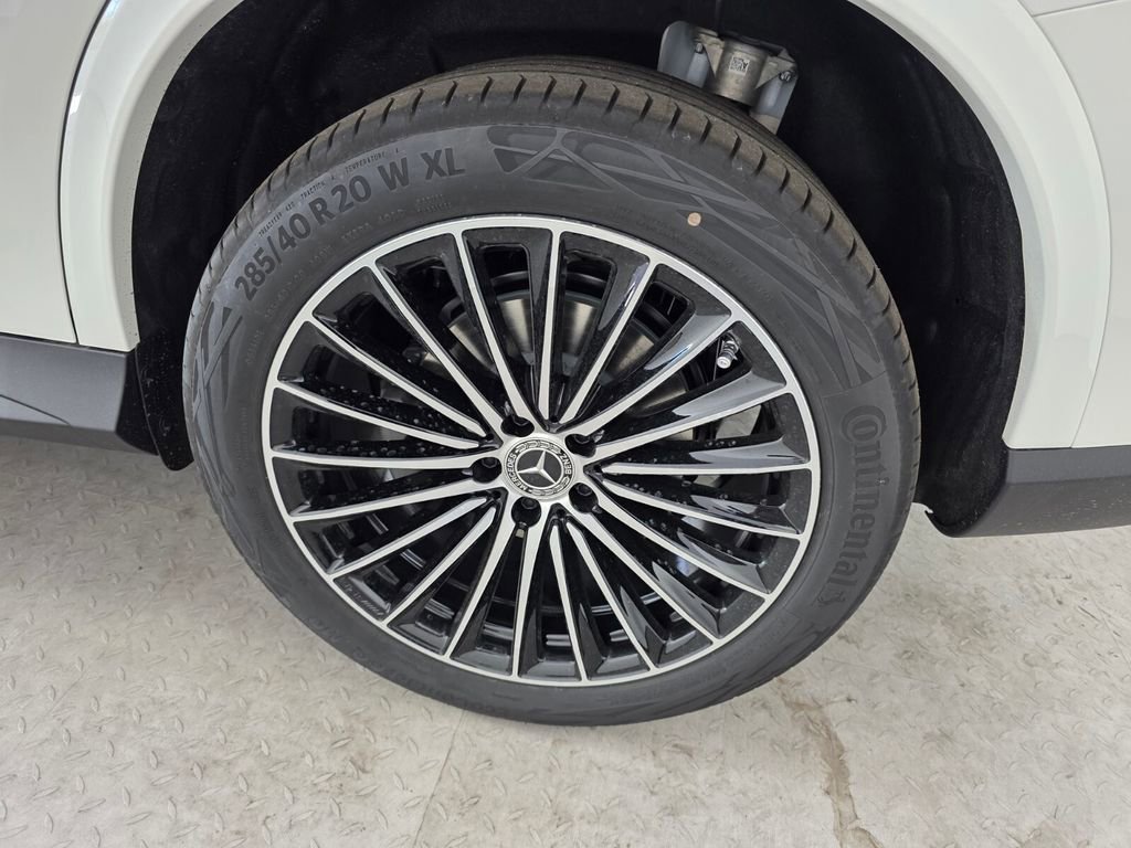 New 2026 Mercedes-Benz GLC 300 image 14