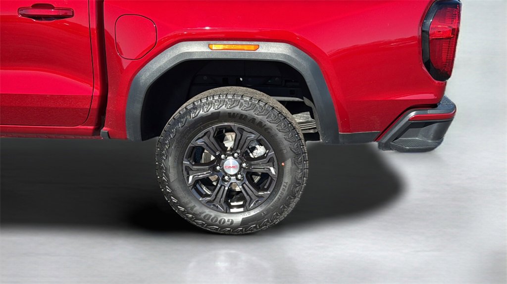 Used 2024 GMC Canyon Elevation image 22